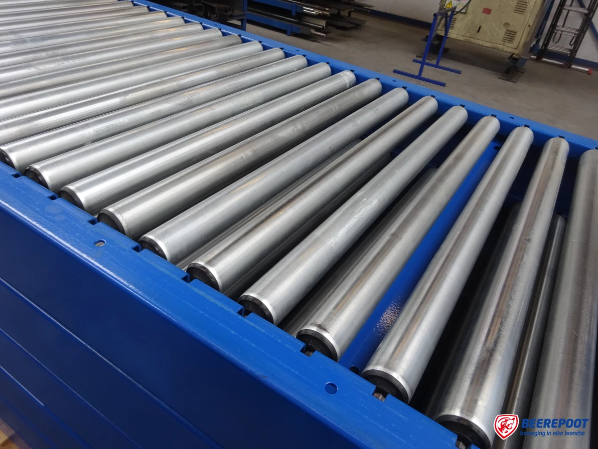 Rollenbaan met hoog frame